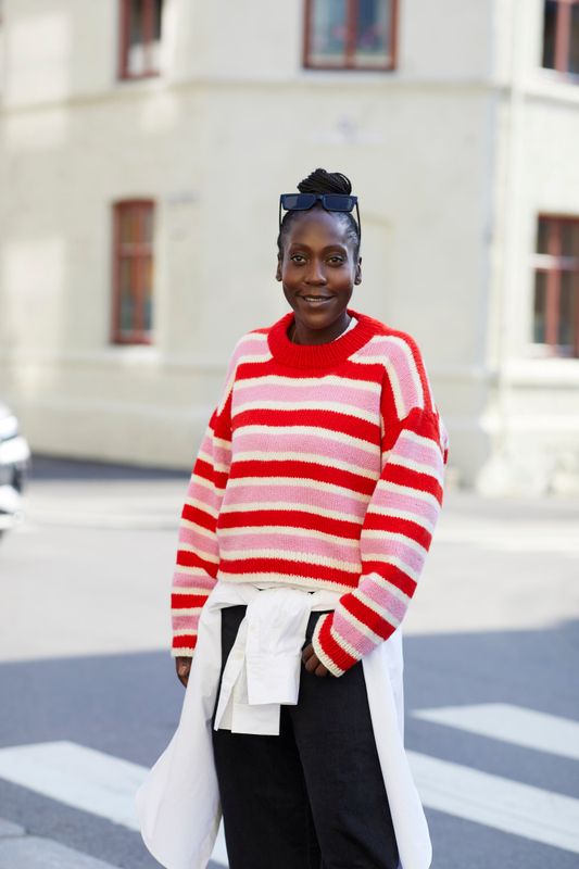 452 Uni stripegenser