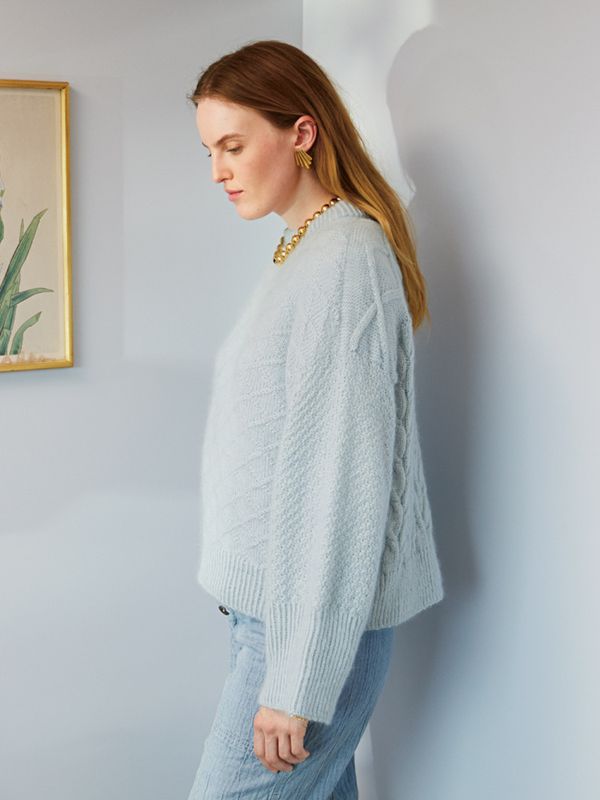 2409-13 Heather Sweater Cable Edition