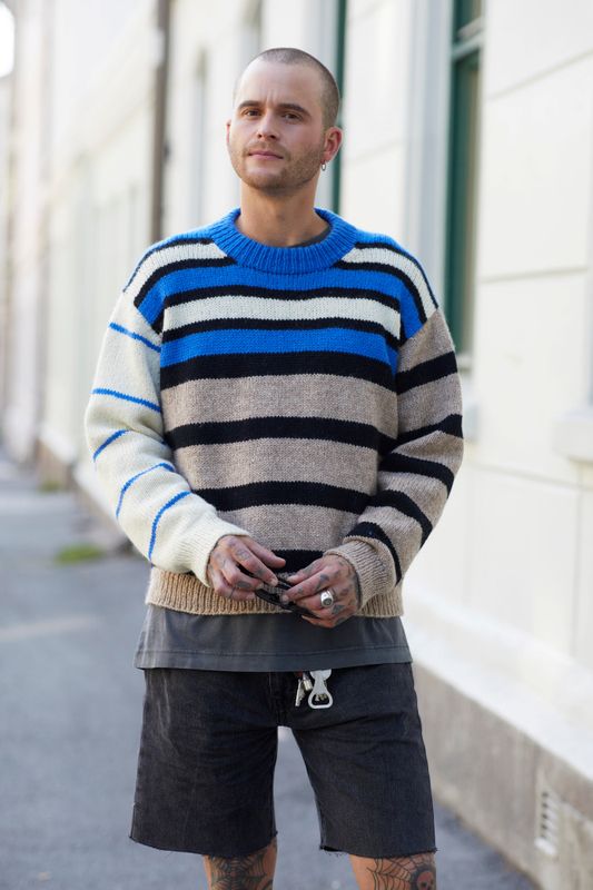 452 Uni stripegenser